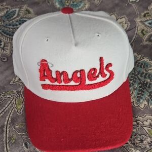 New LAA MLB Los Angeles Angels Red and White City Connect Baseball Cap
